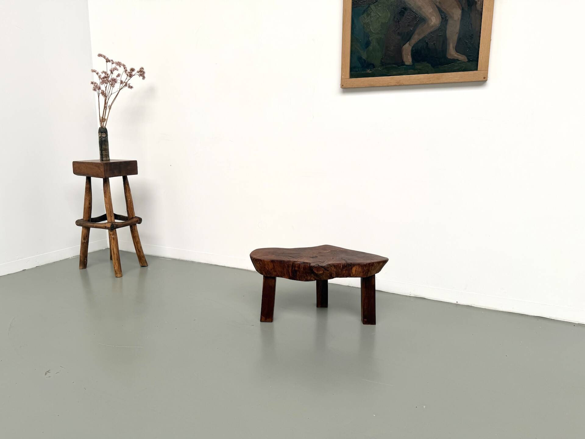 Brutalist tripod coffee table in solid teak – 1970s