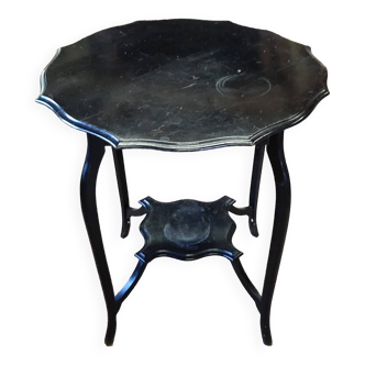 small black pedestal table