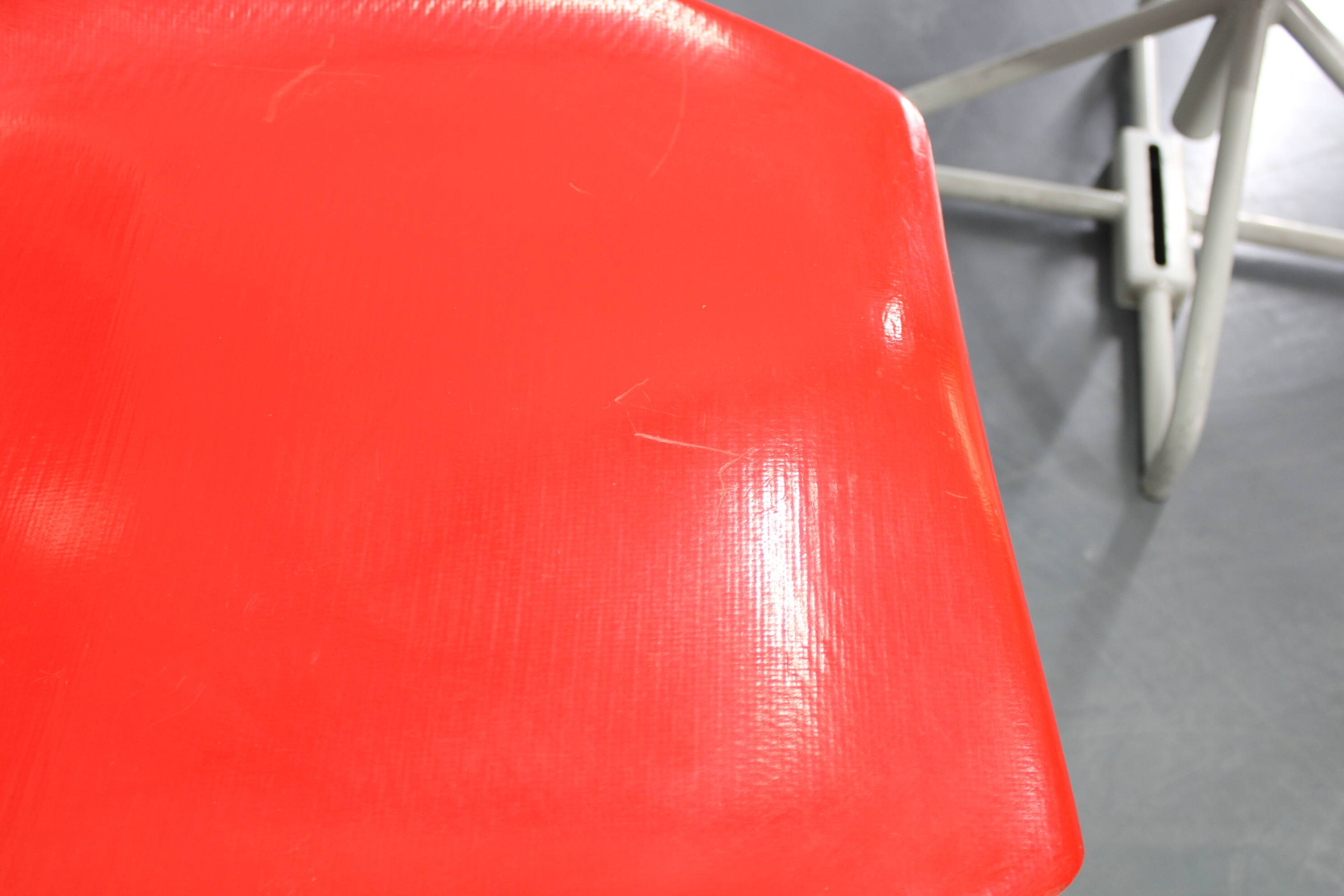 1960s Miroslav Navratil Set of Eight Fiberglass Chairs for Vertex, Czechosl