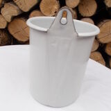 White enamelled tin fountain