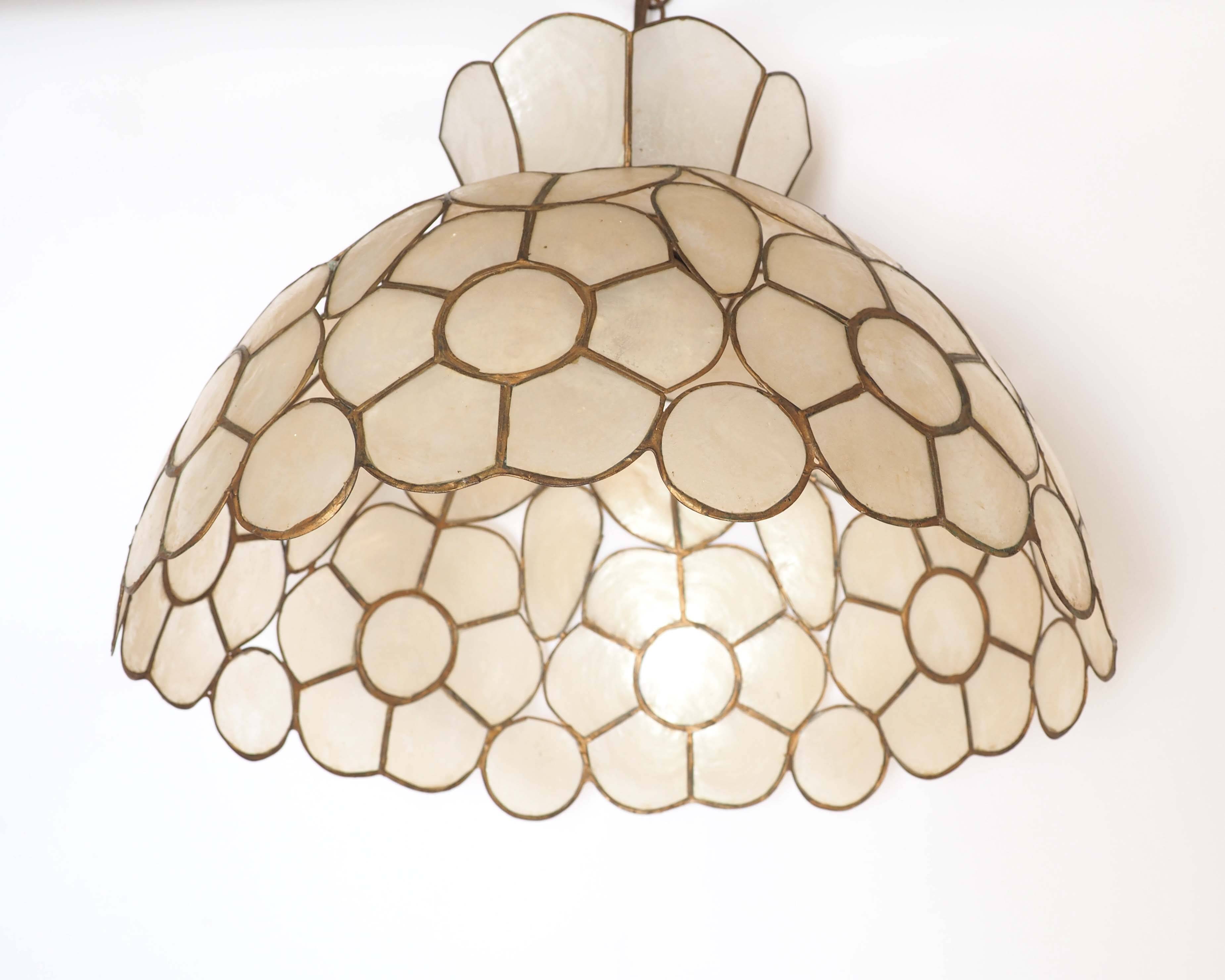 Grande suspension laiton et nacre