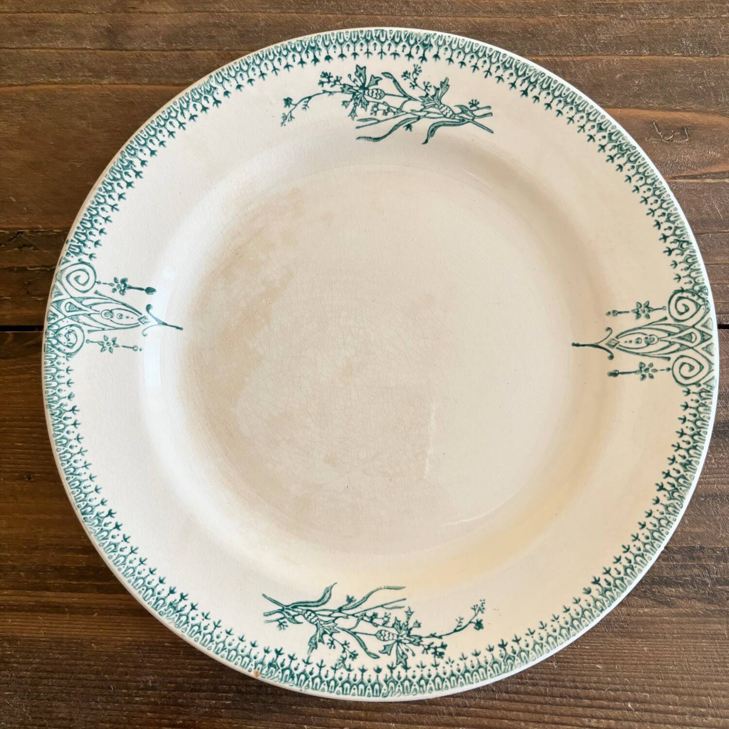 Iron earth dessert plate