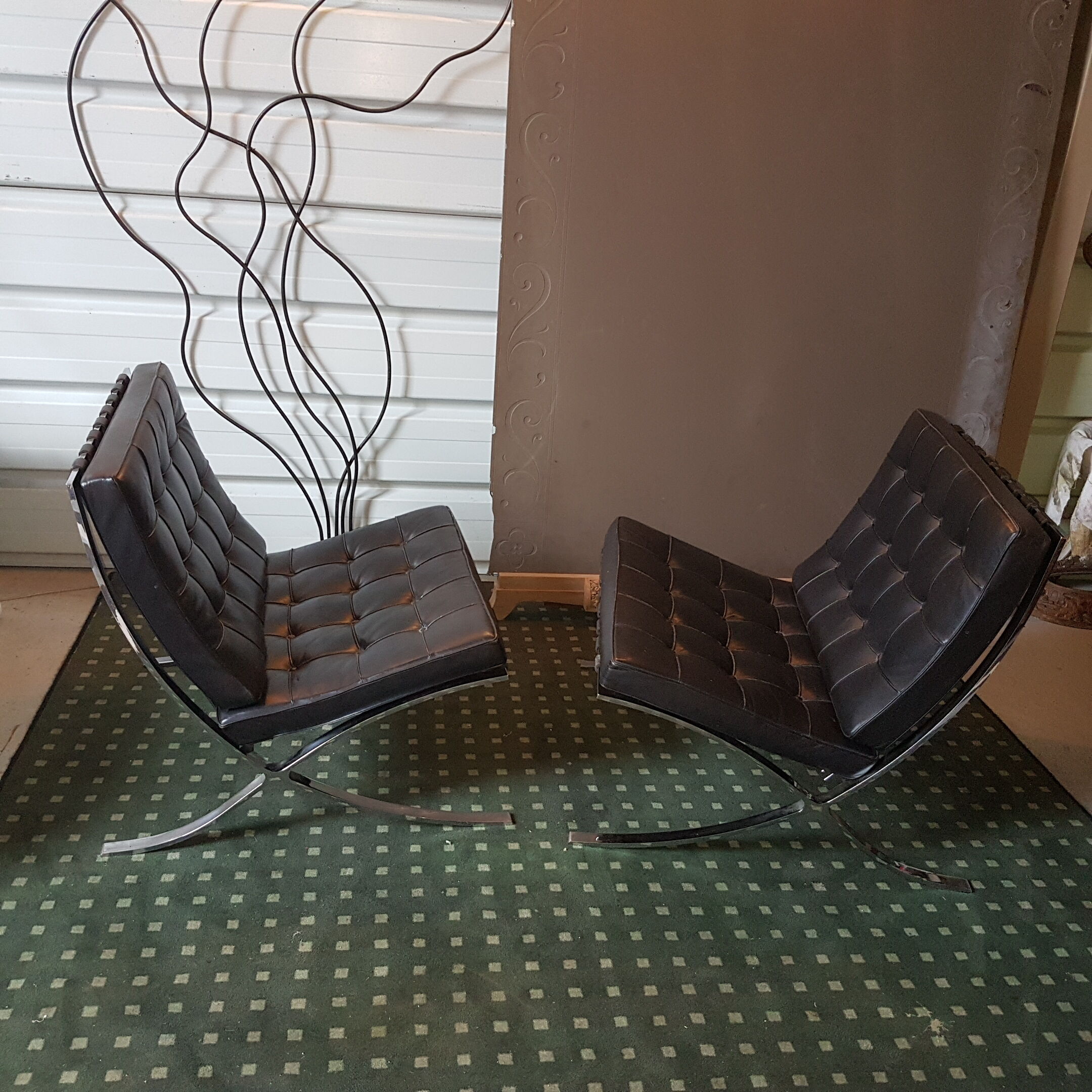 Paire de chauffeuse Barcelona de Mies Van Der Rohe, Knoll