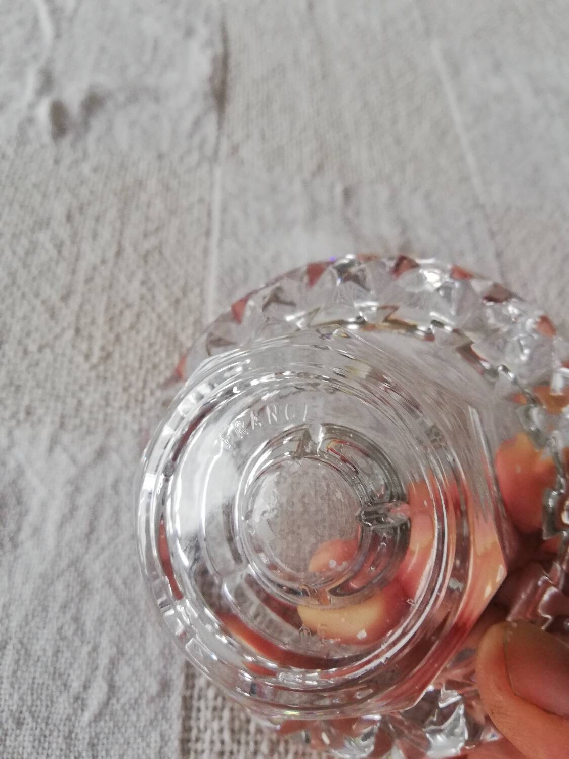 Lot de deux bougeoirs cristal formes différentes