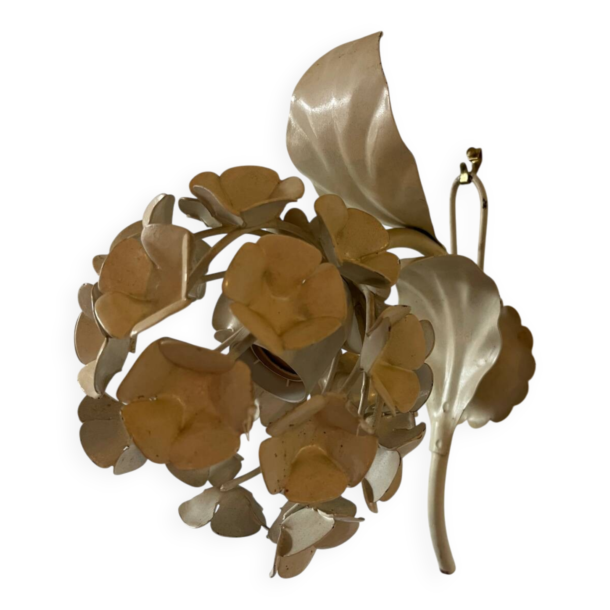 Ecru metal flower wall sconce