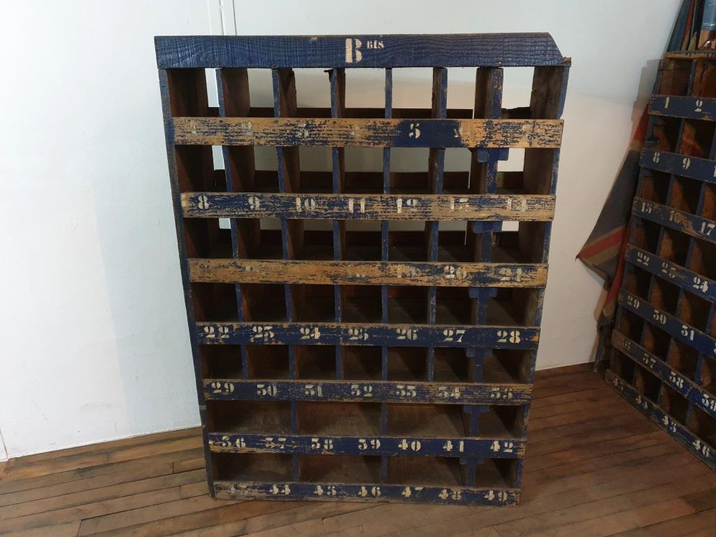 Cave à vin - meuble de métier