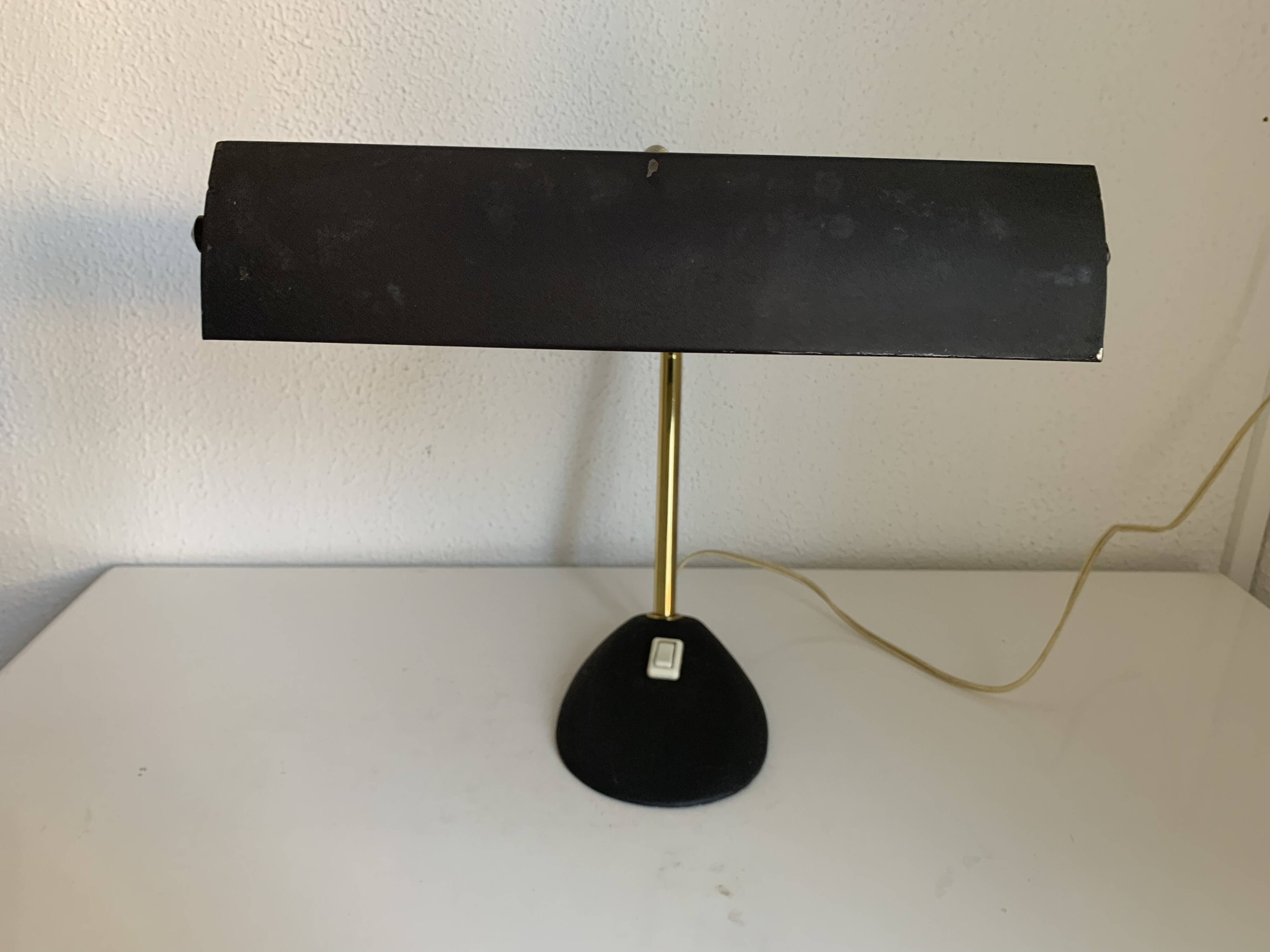 Lampe vintage 1960 de banquier Aluminor noire dorée bureau - 45cm