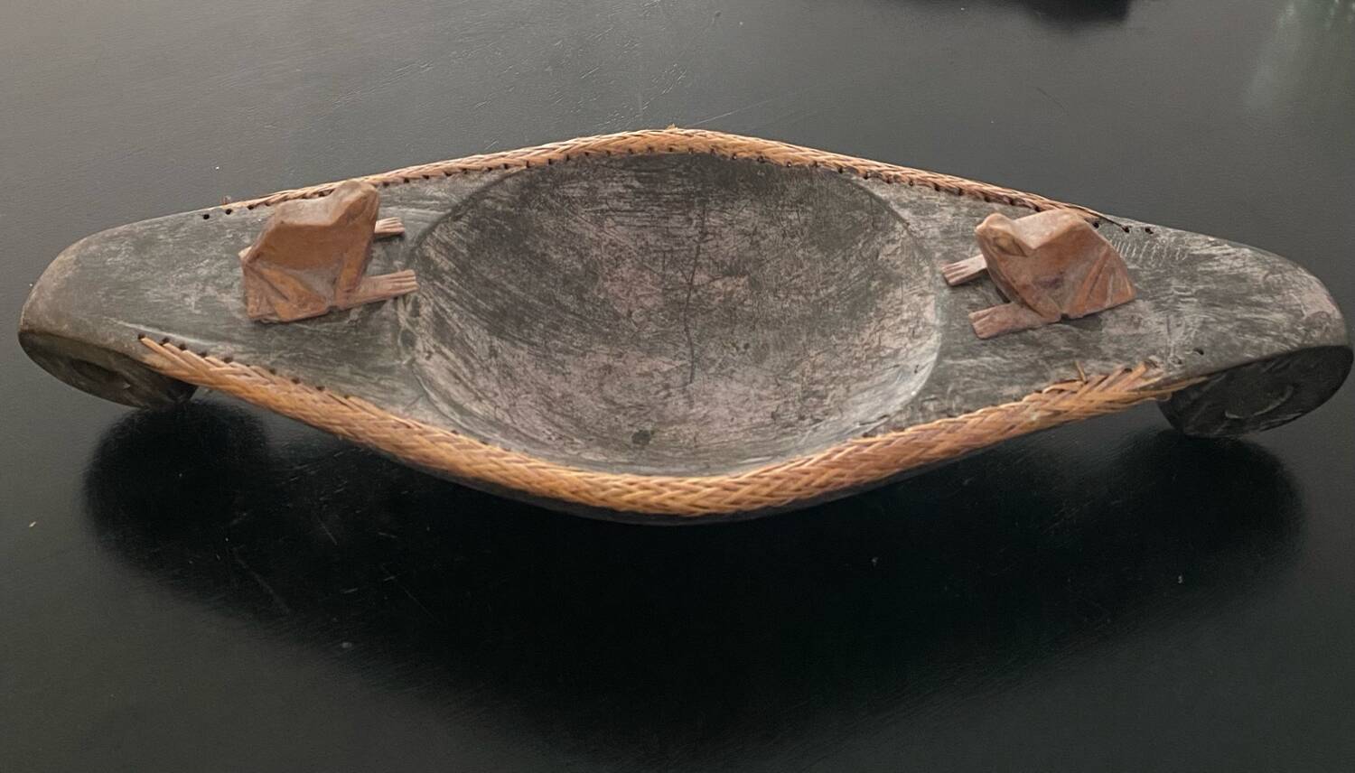 1 Ethnic wooden pocket tray