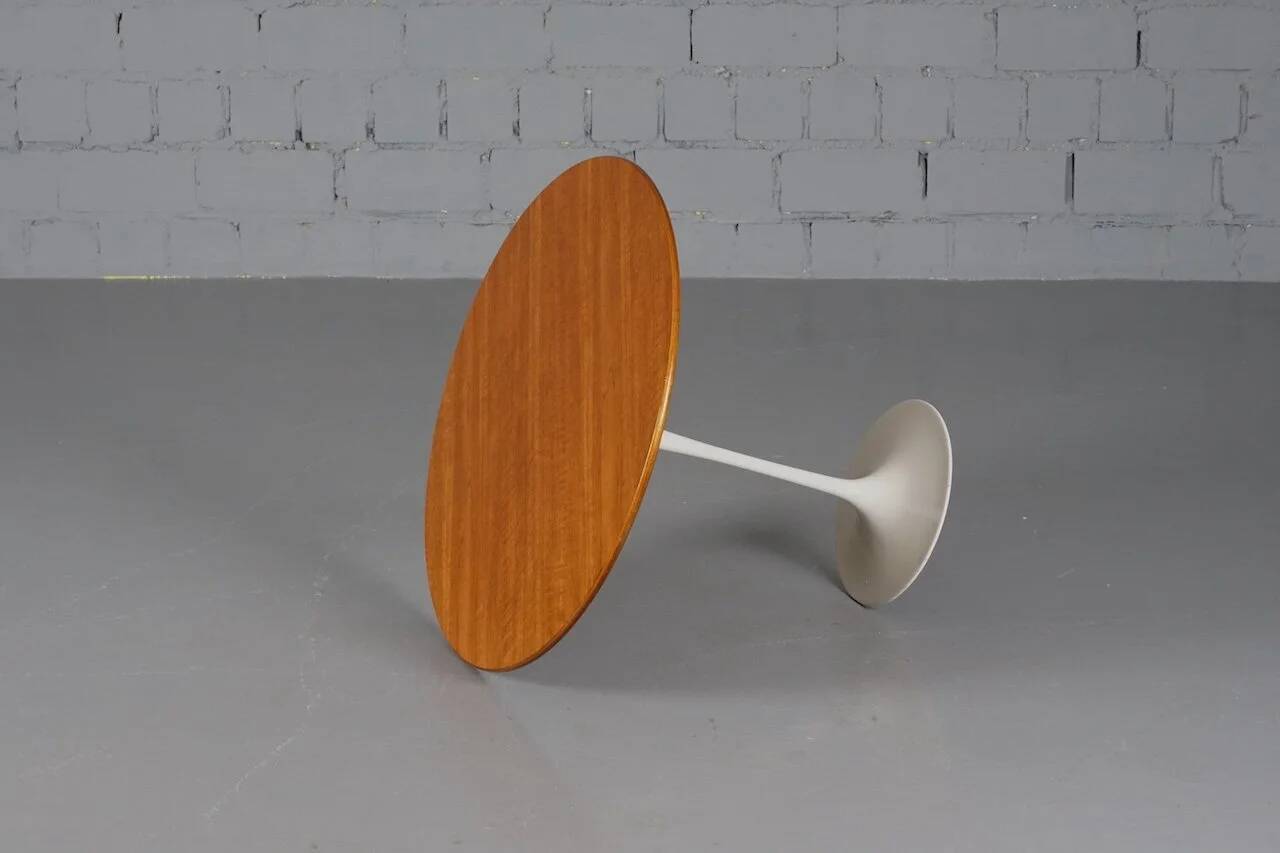 Large rosewood tulip side table by Eero Saarinen for Knoll International