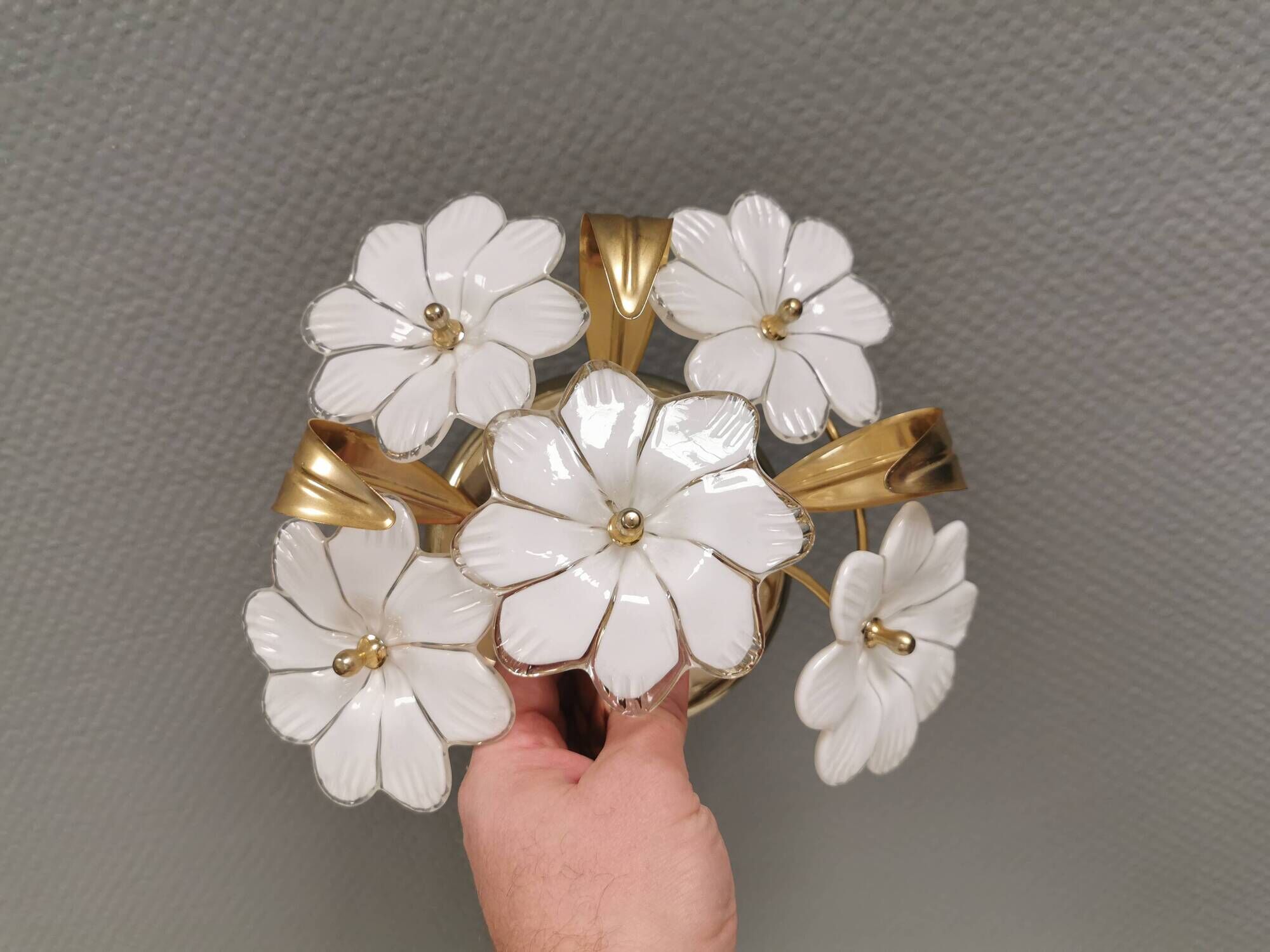 Swedish wall lamp in transparent and white glass shaped like flowers 1960s