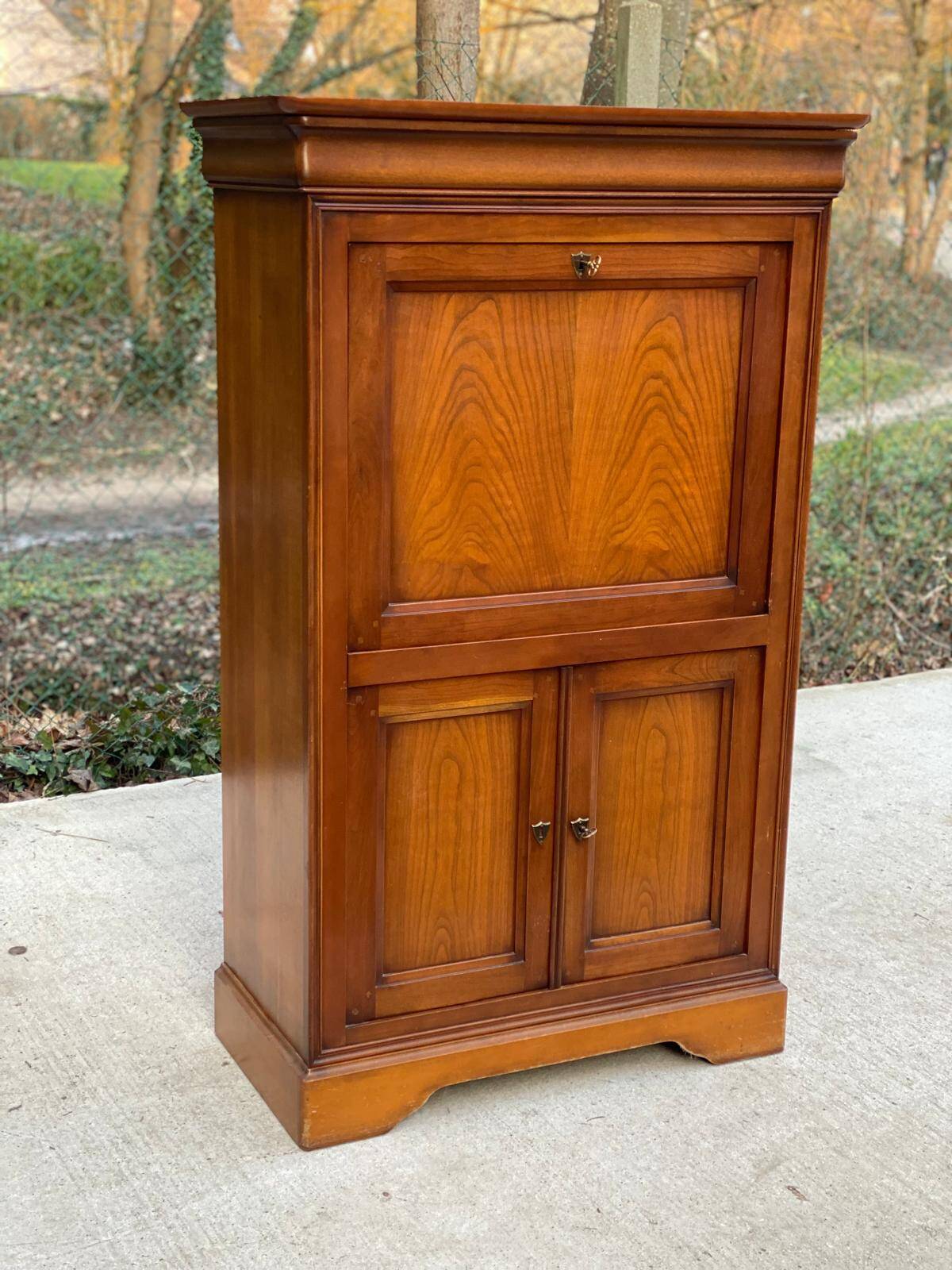 Louis Philippe secretary in solid wood with satin finish