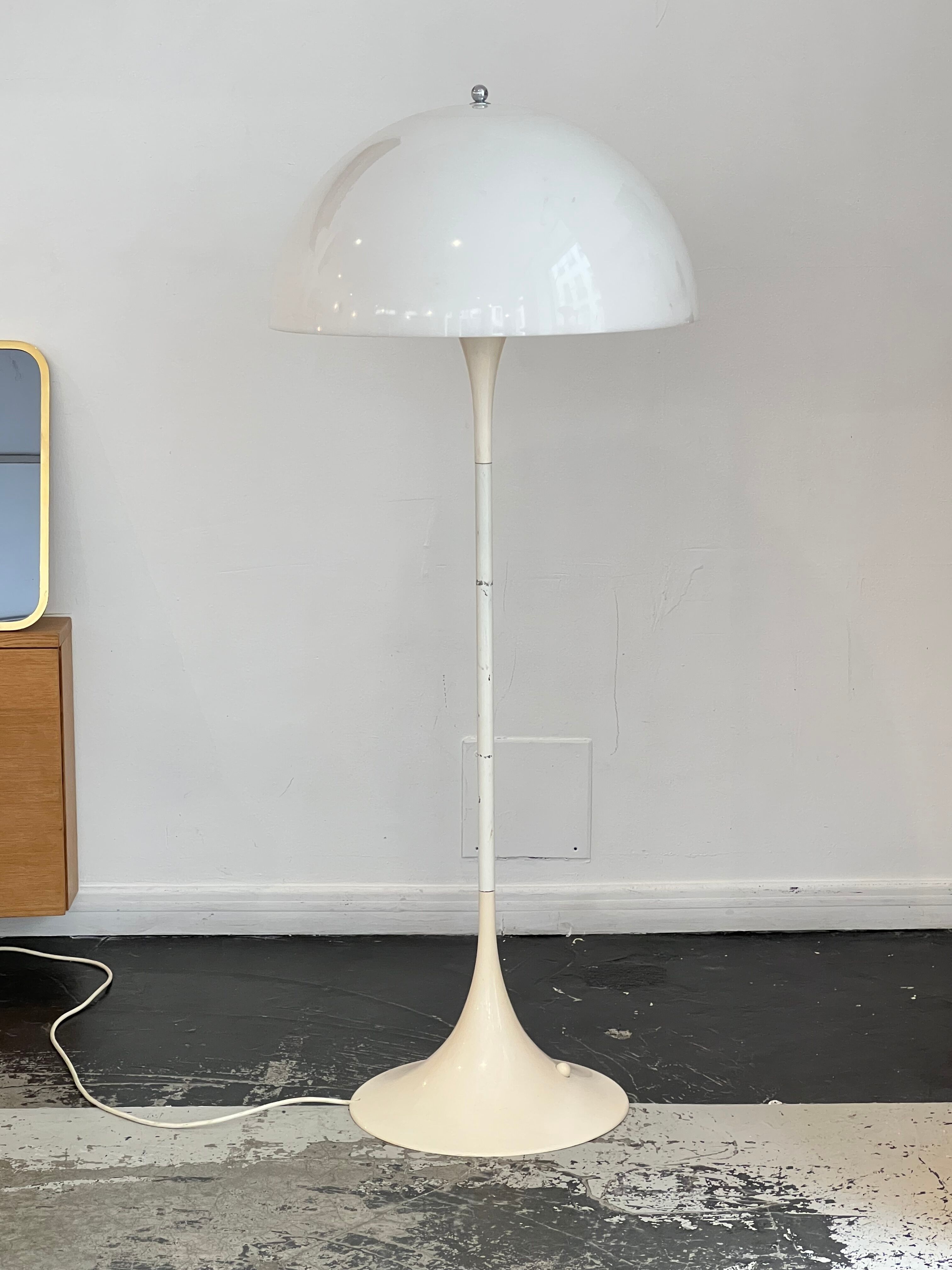 Panthella floor lamp by Verner Panton for Louis Poulsen 1971
