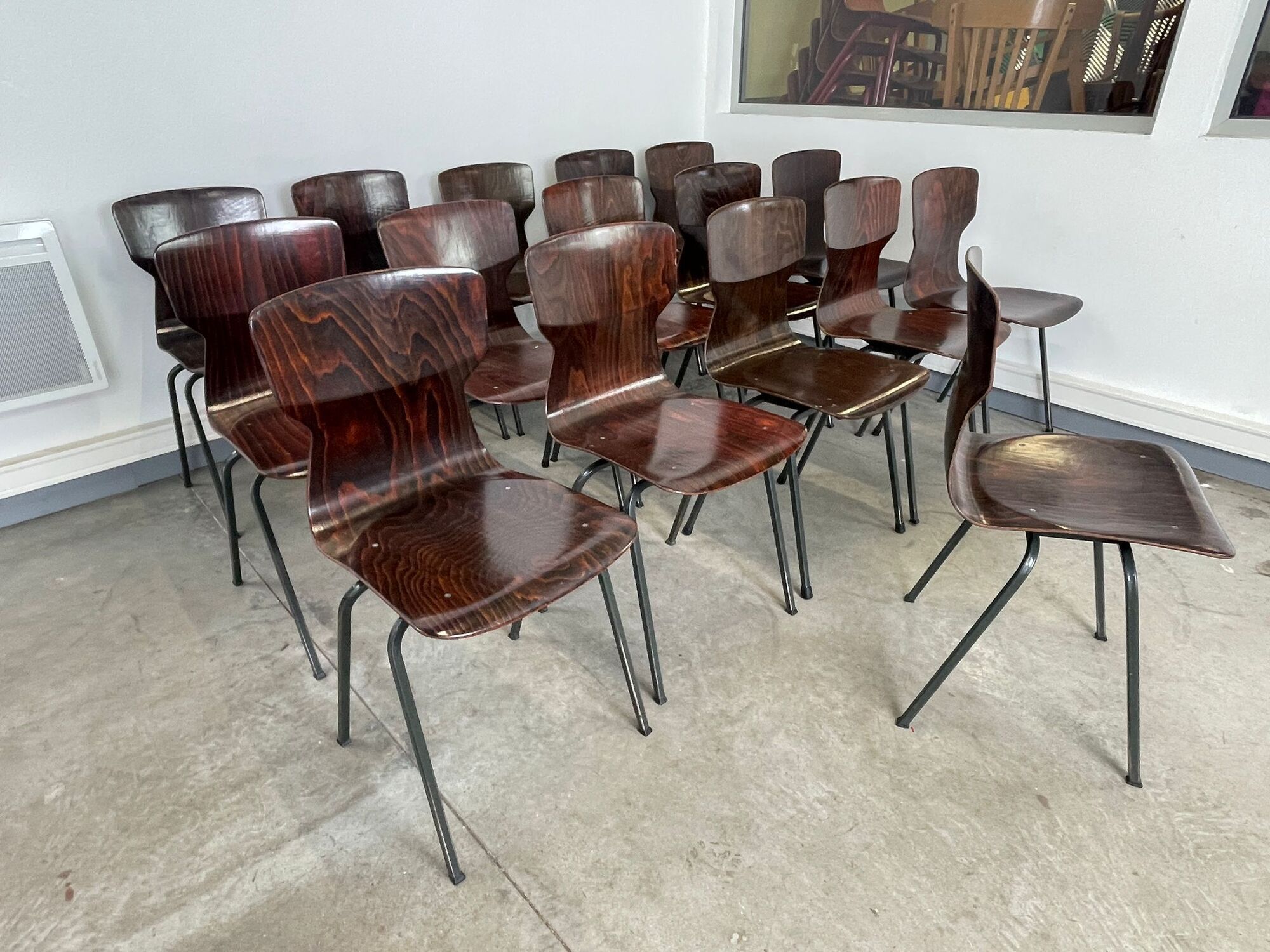 Lot of 16 obo erome chairs, 70s Germany