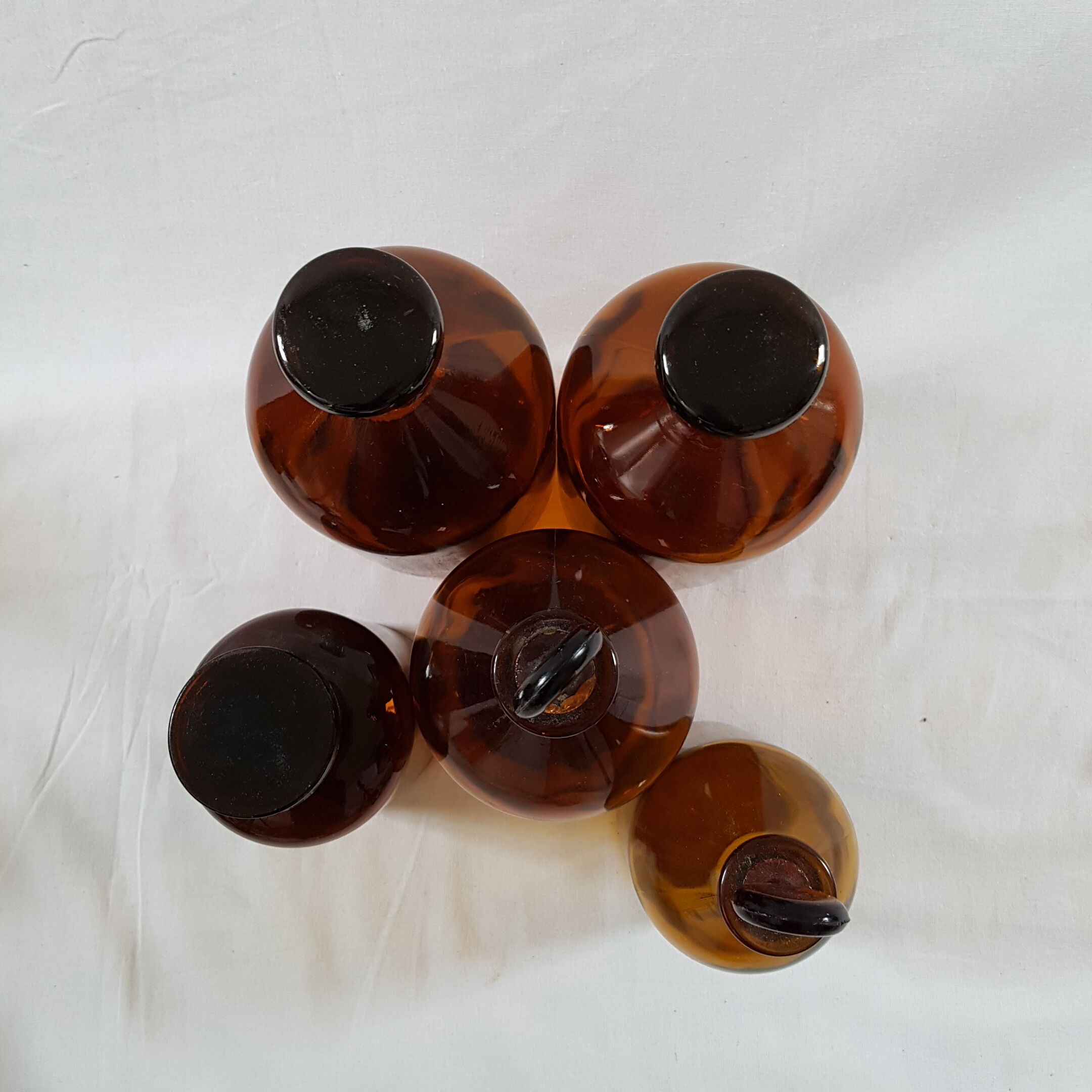 Set of 5 amber apothecary bottles