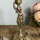 Paire de bougeoirs en bronze, porteuses d’eau
