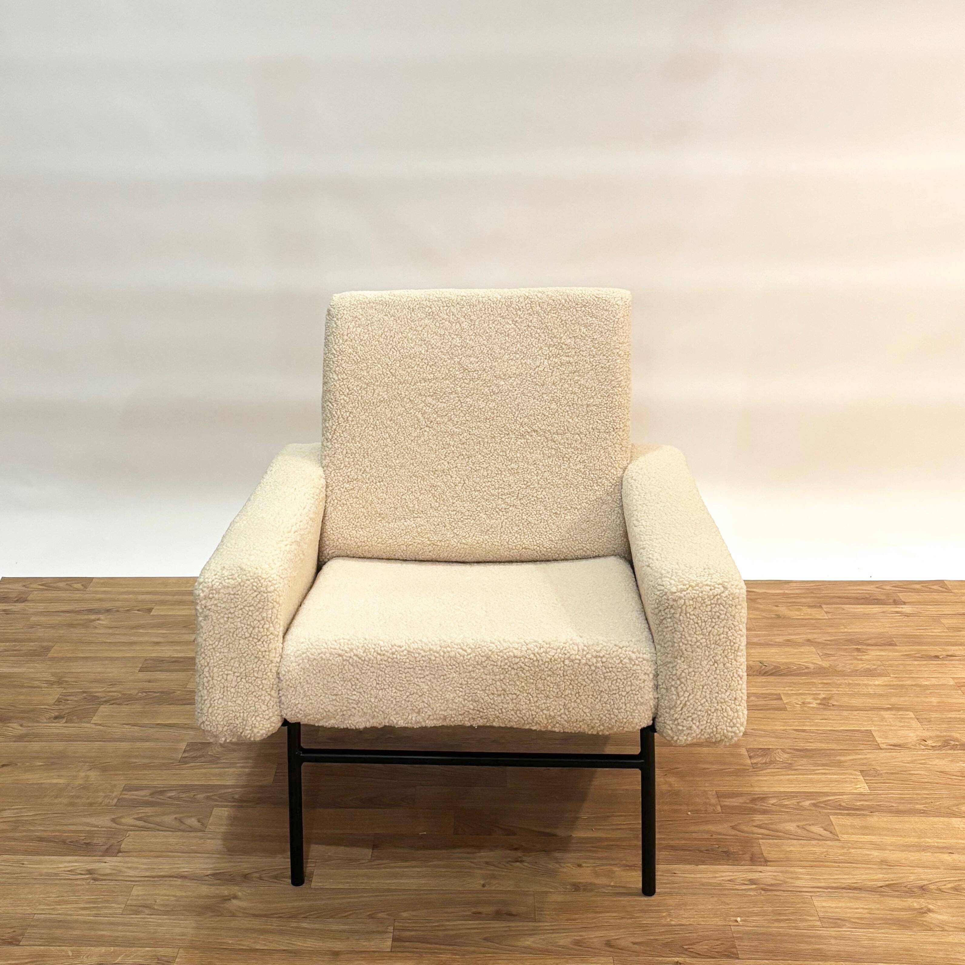 Set de 2 fauteuils Guariche édition Airborne retapissés