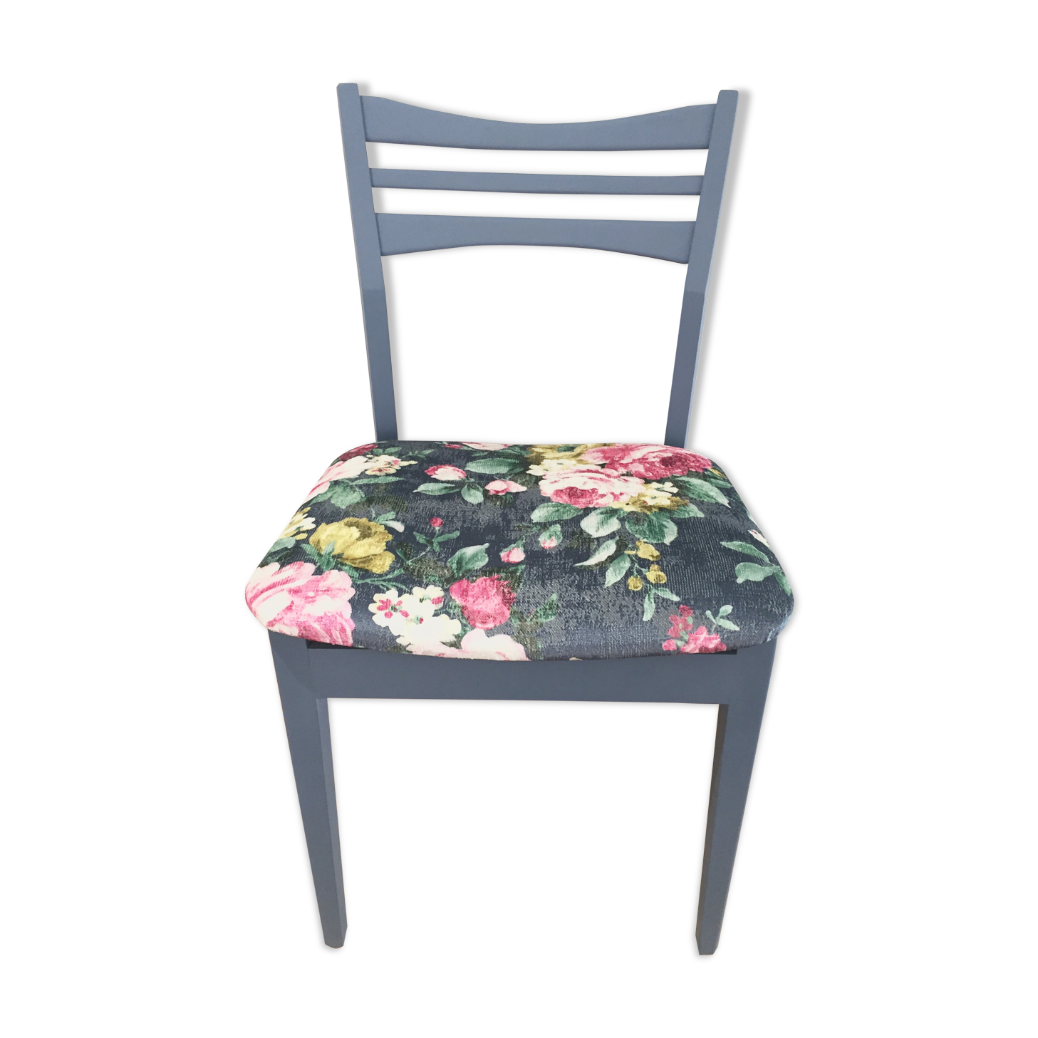 Blue Velvet Chair wooden flowers vintage effects!