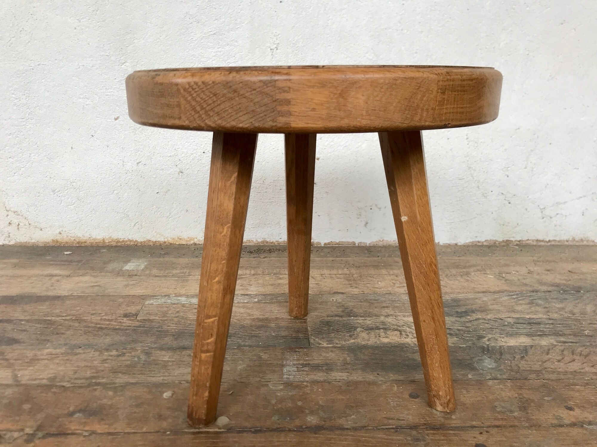 Tabouret door tripod plant sofa end in solid oak 1950 Vintage furniture decoration