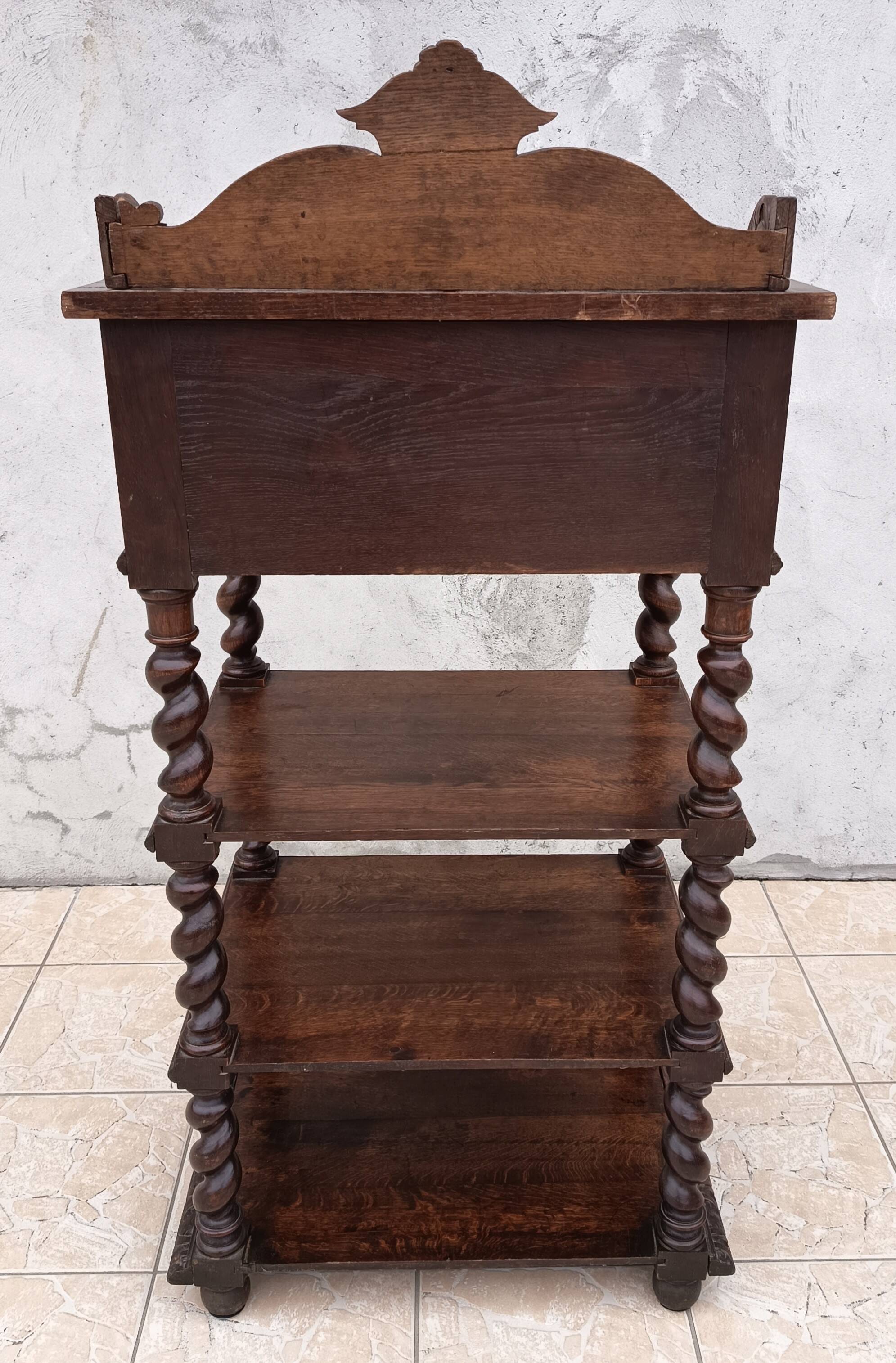 High Louis XIII writing desk in oak