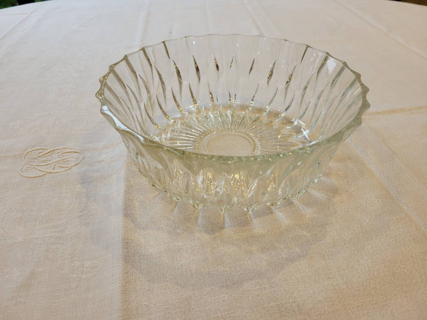 Crystal salad bowl