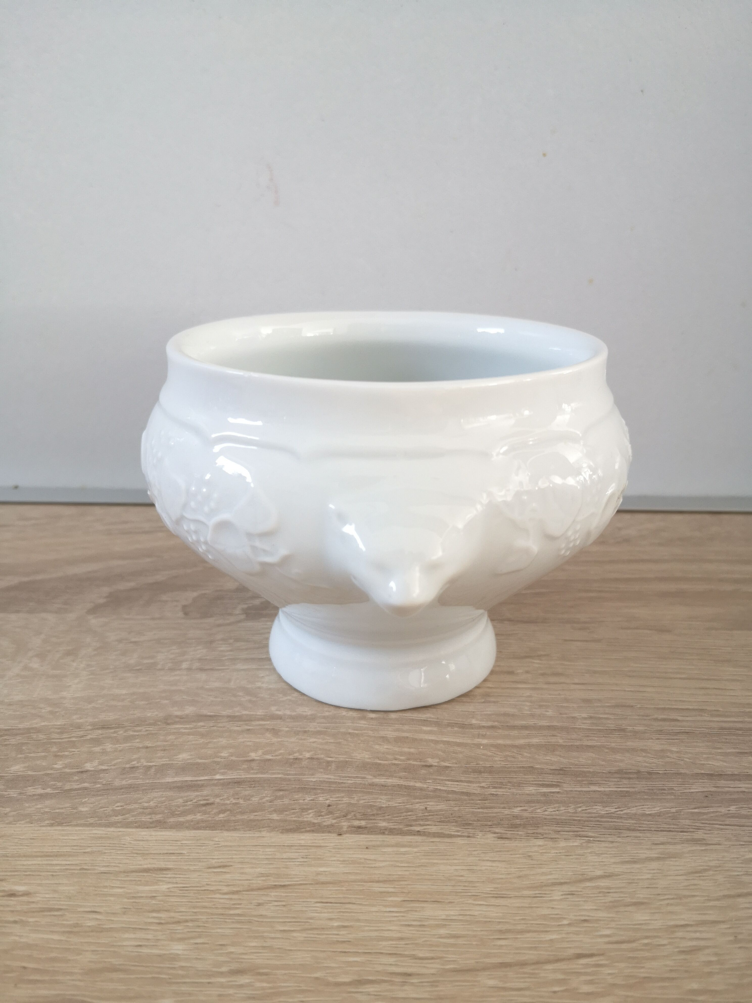 Lot of 2 bowls porcelain CNP