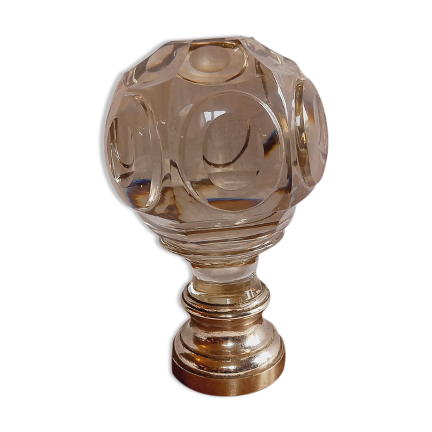 Crystal stairway ball