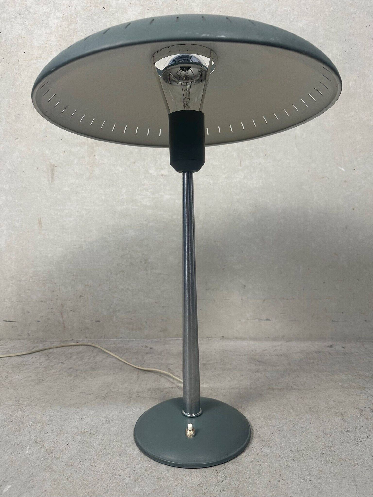Vintage design 'Senior' table lamp – Louis Kalff