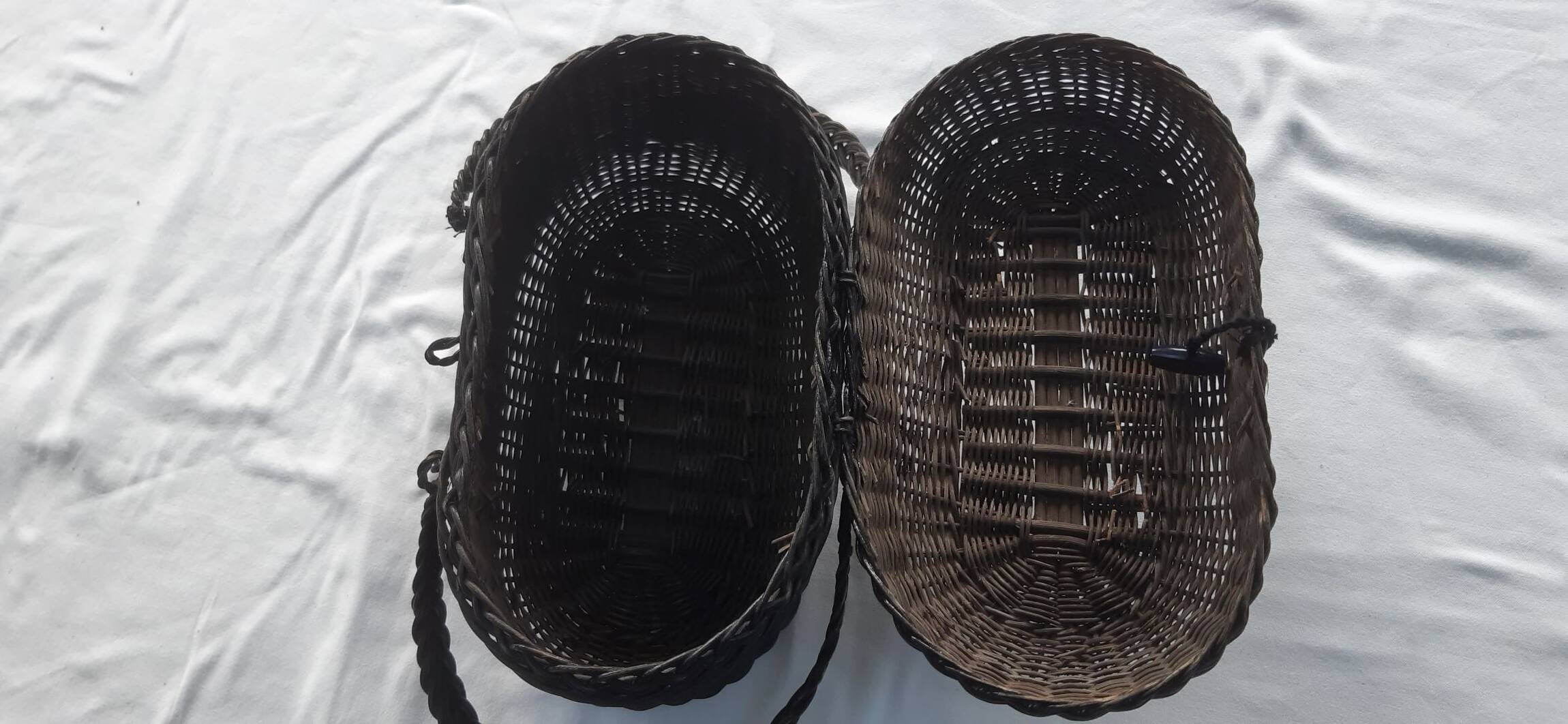 Small old Bussan style wicker basket