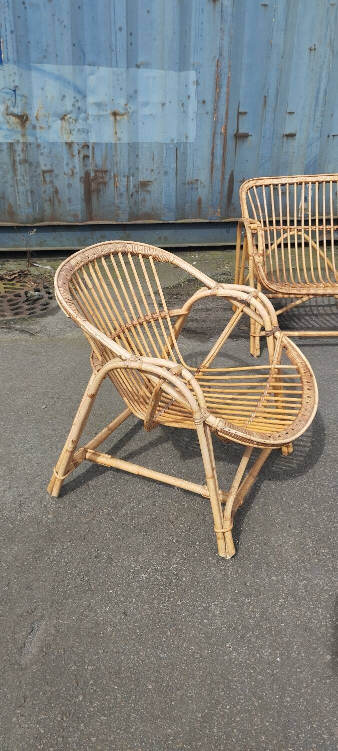 Rattan garden furniture from the 70s