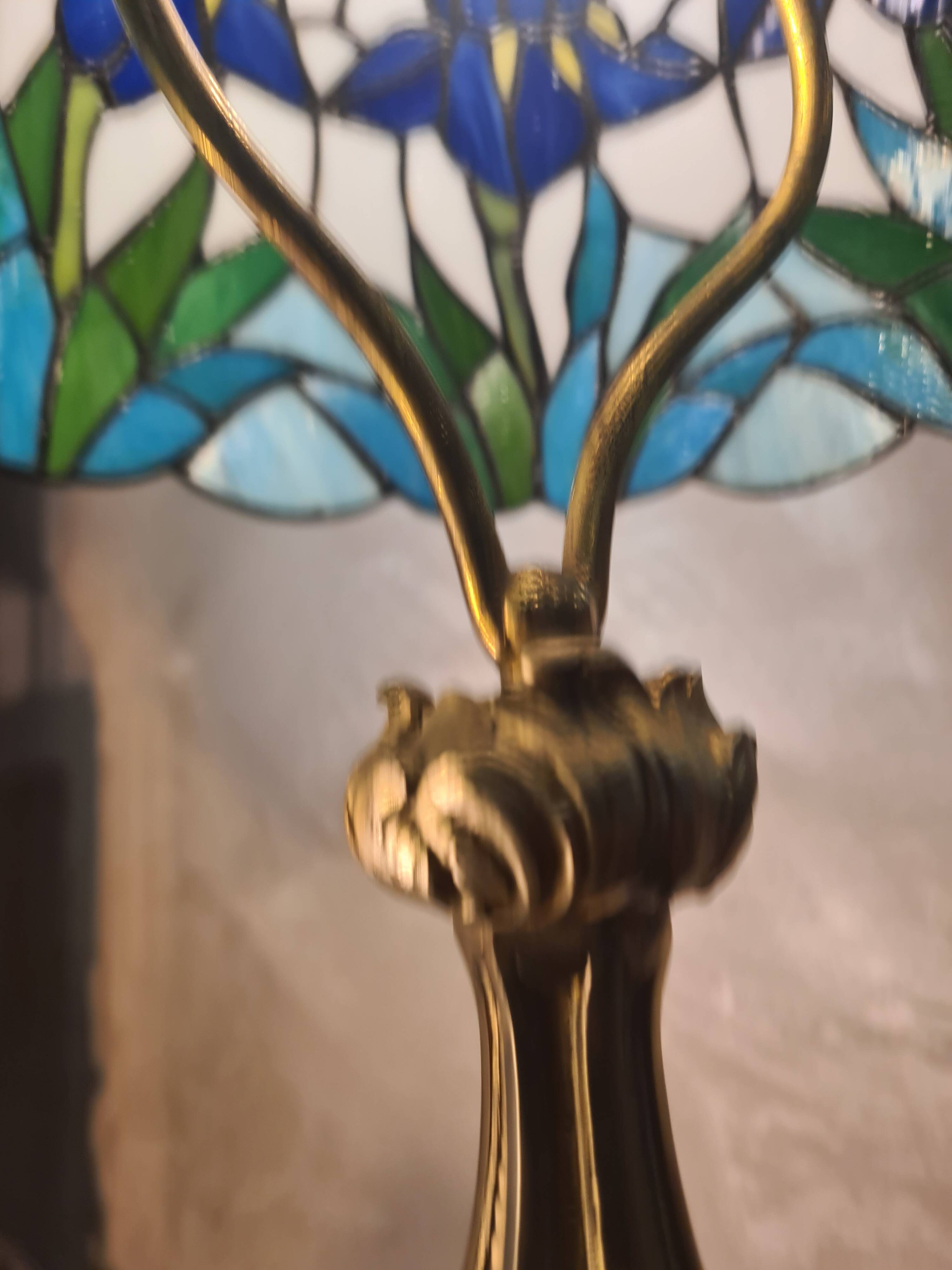 antique bronze floor lamp from the 19th century in superb condition with a beautiful iris glass shade