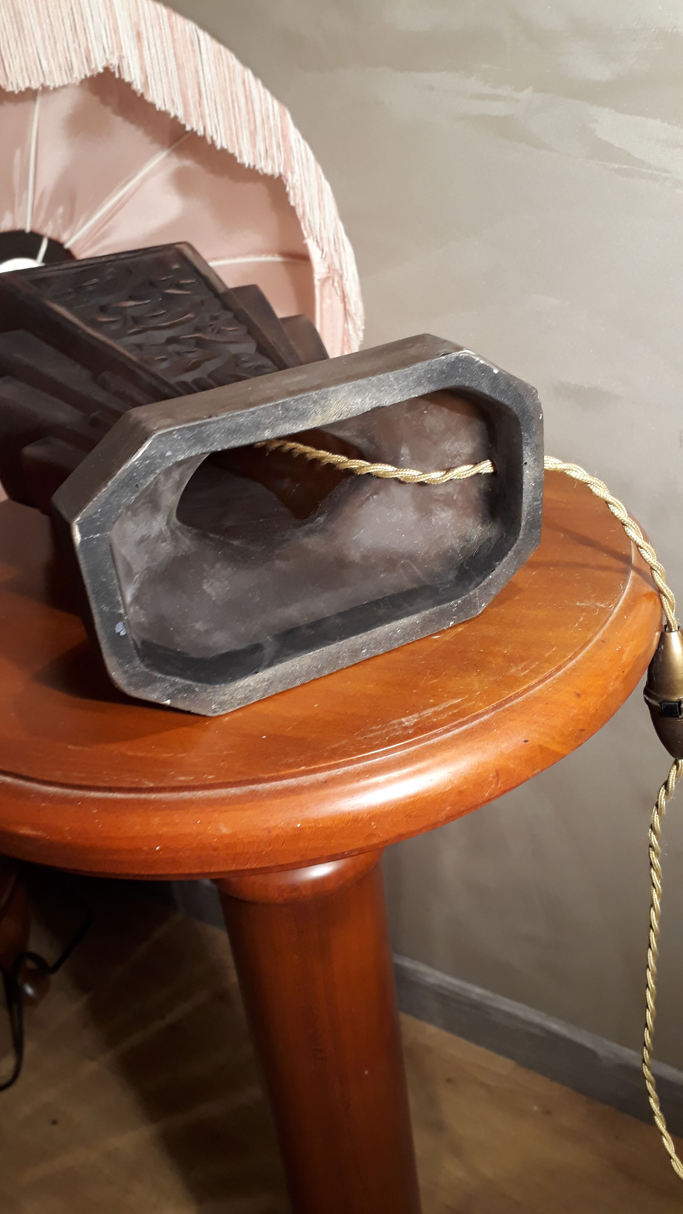 Pressed moulded glass lamp of chocolate art deco non sign muller schneider