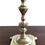Paire de bougeoirs en laiton