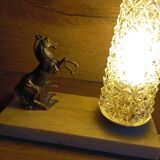 Lampe veilleuse marbre art déco cheval et verre pointe diamant