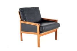 Illum Wikkelso for Niels Eilersen Capella armchair