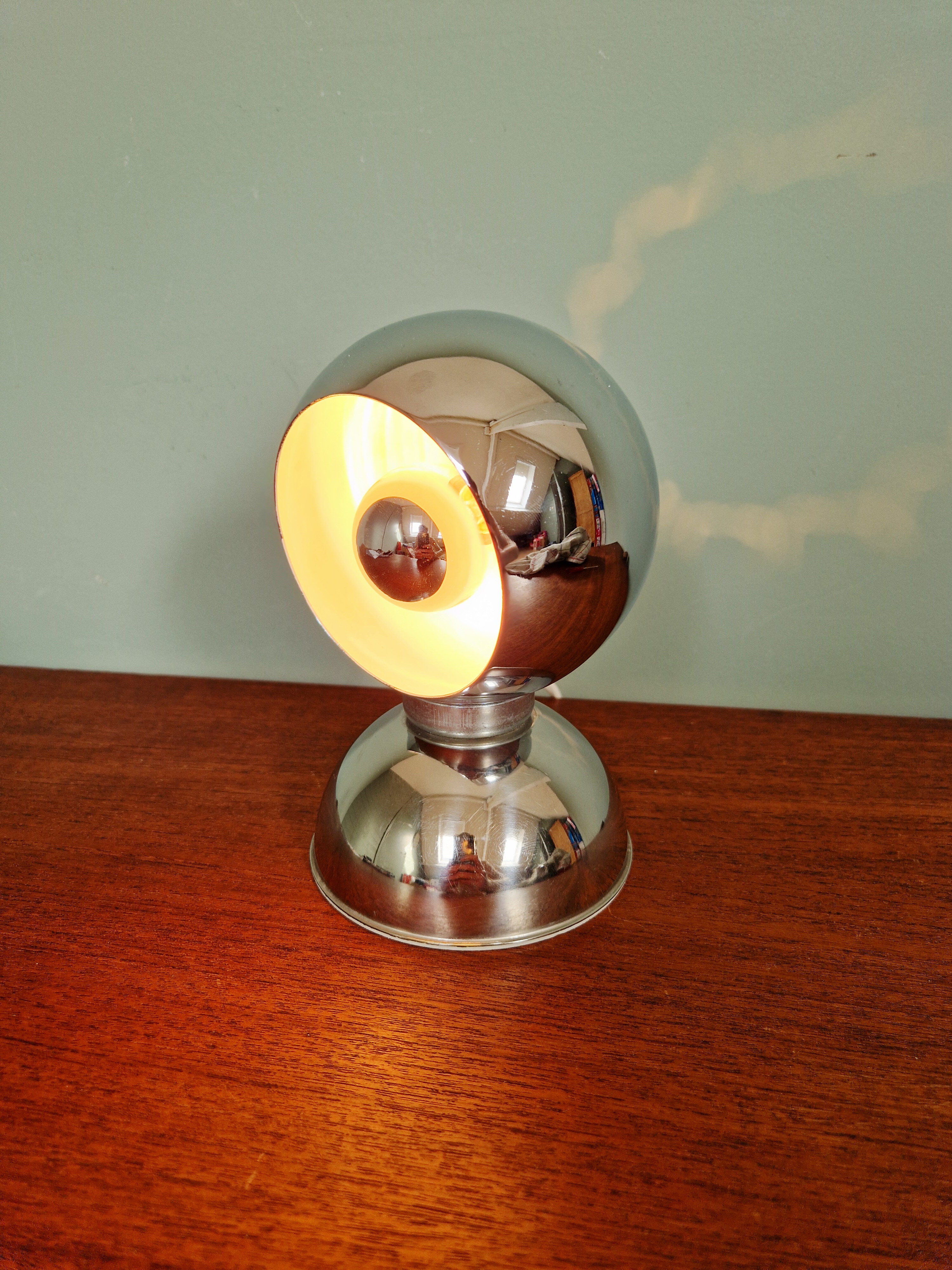 Chrome metal Eyeball lamp, Goffredo Reggiani, 1970