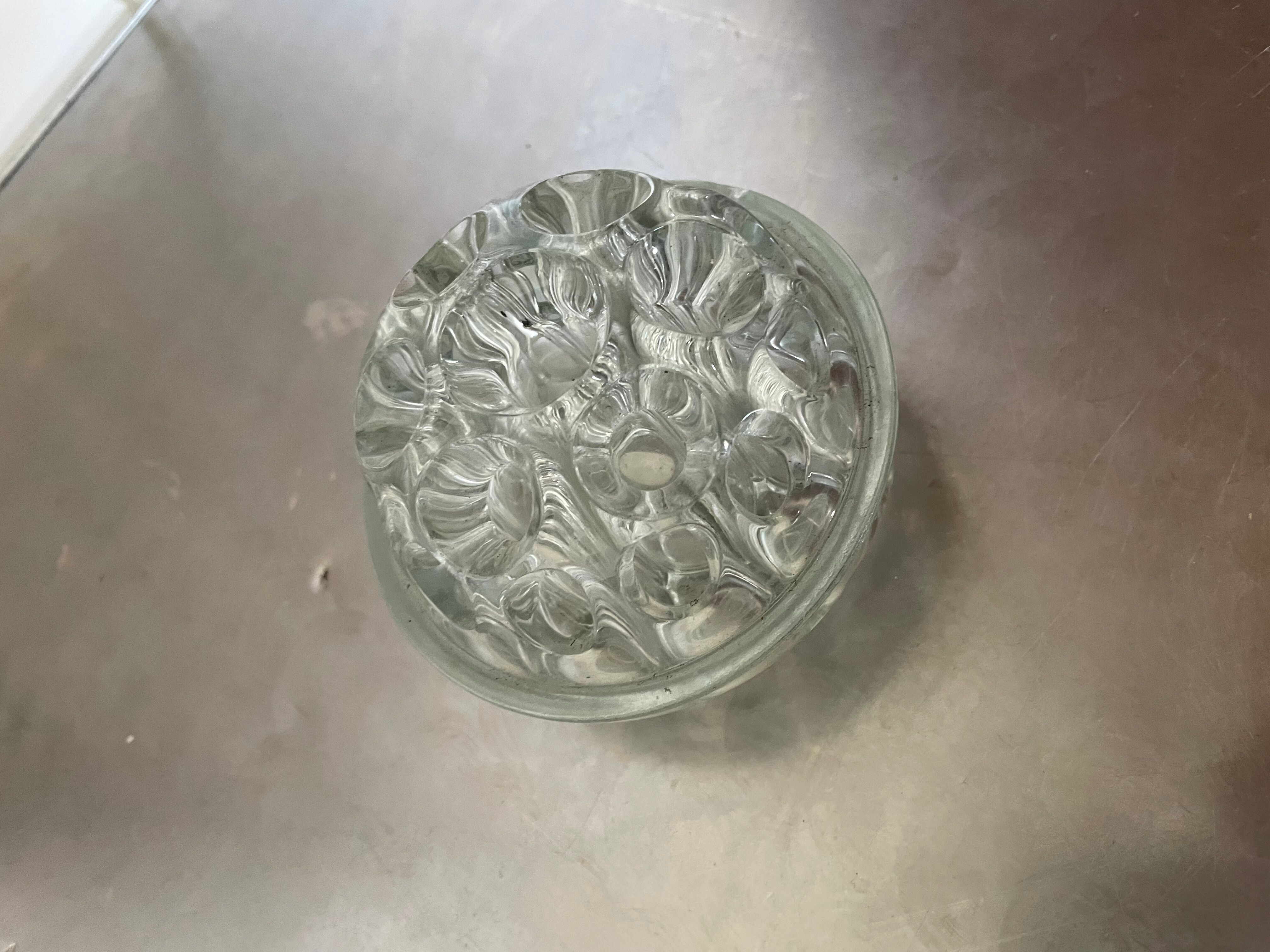 Flower spike 7 holes