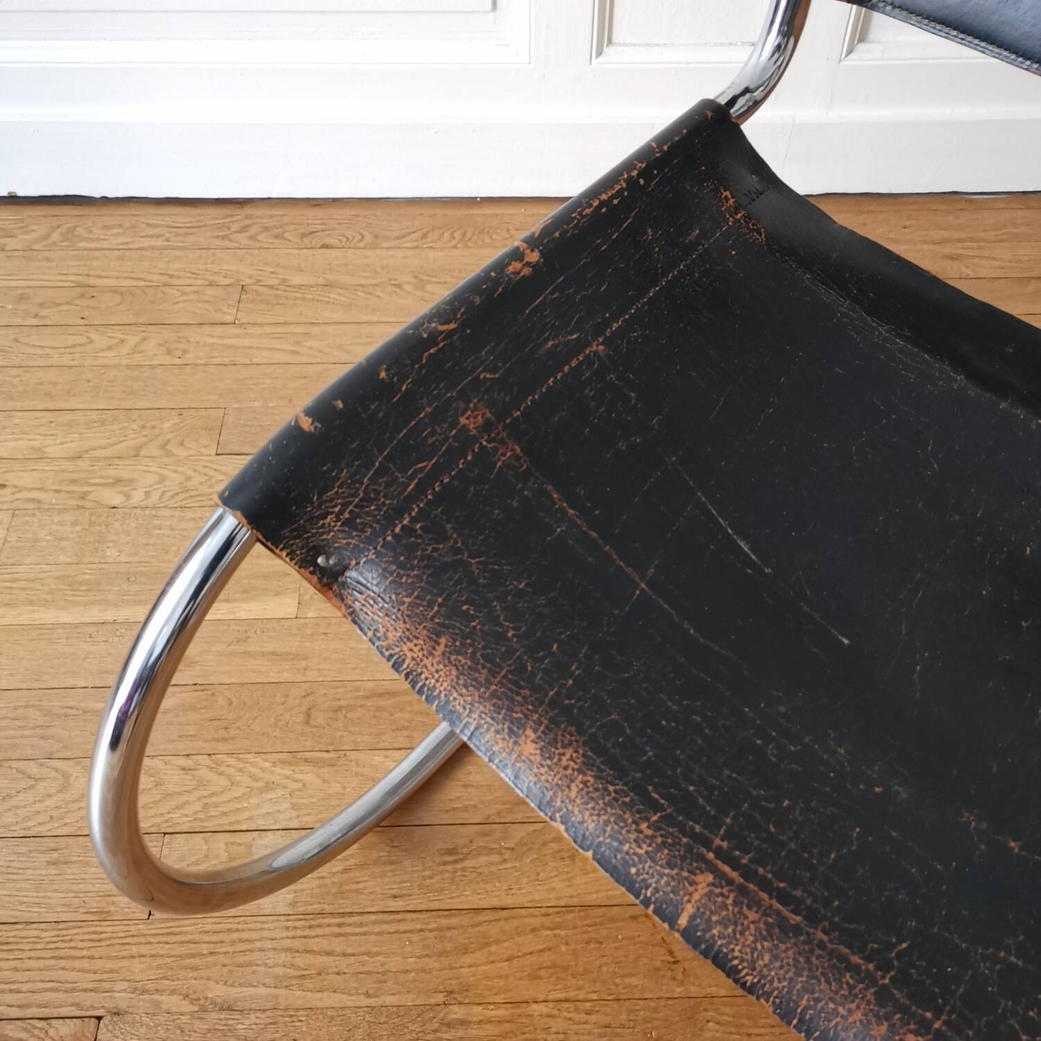 MR533 / MR10 chair, Mies Van Der Rohe, Thonet