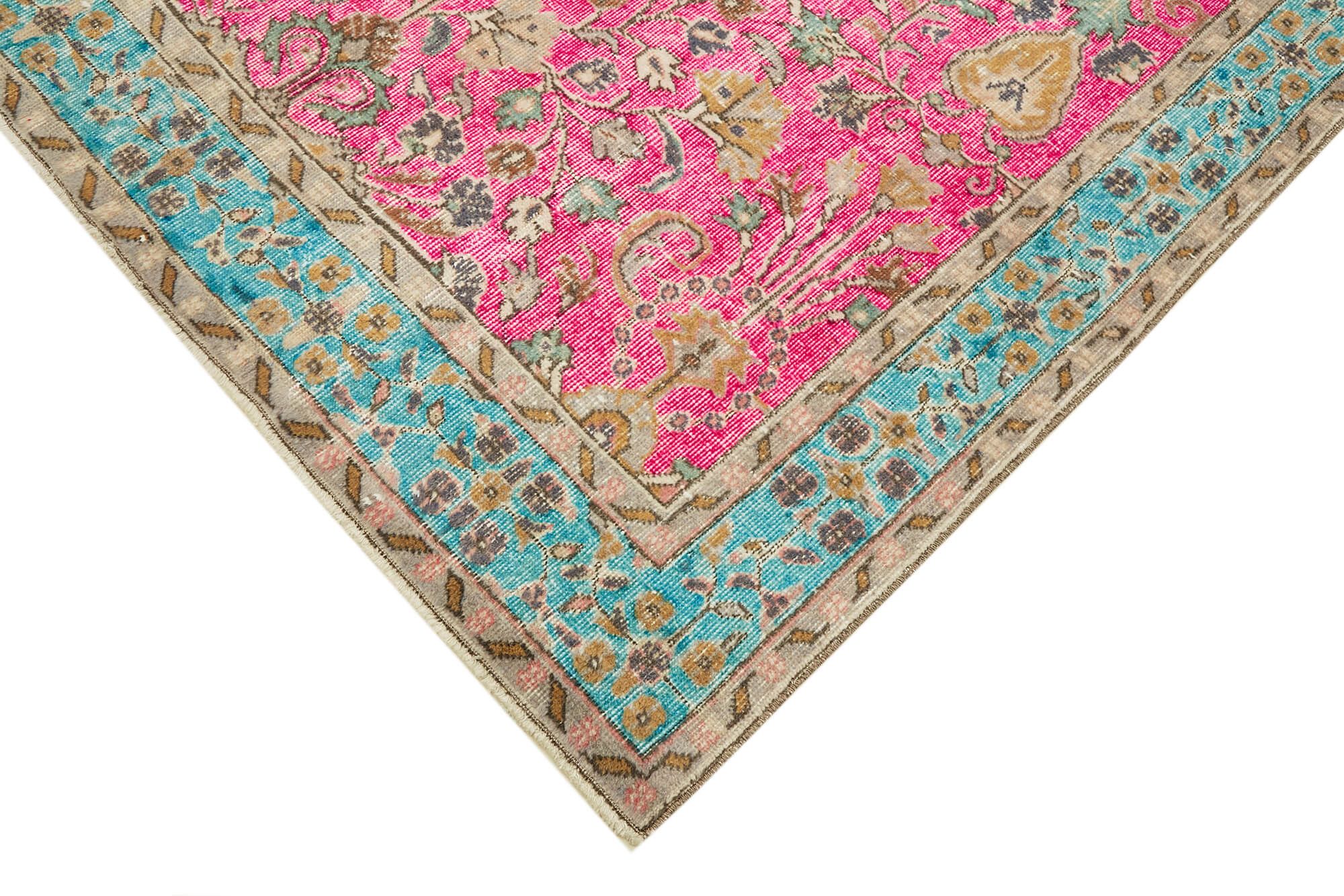 Hand-Knotted Vintage Anatolian 1980s 165 cm x 270 cm Multicolor Rug