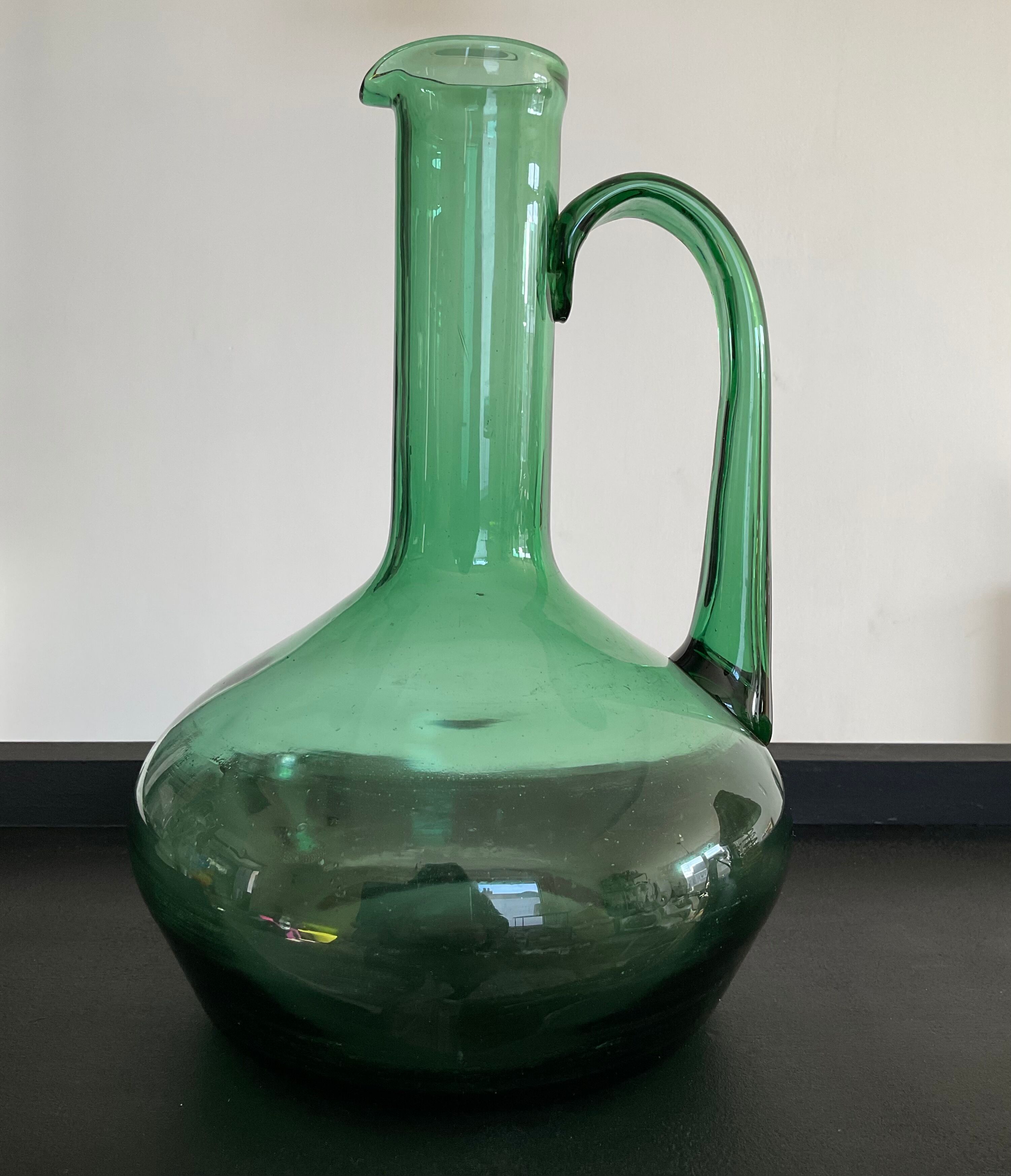Vintage decanter bottle in blown glass 70s