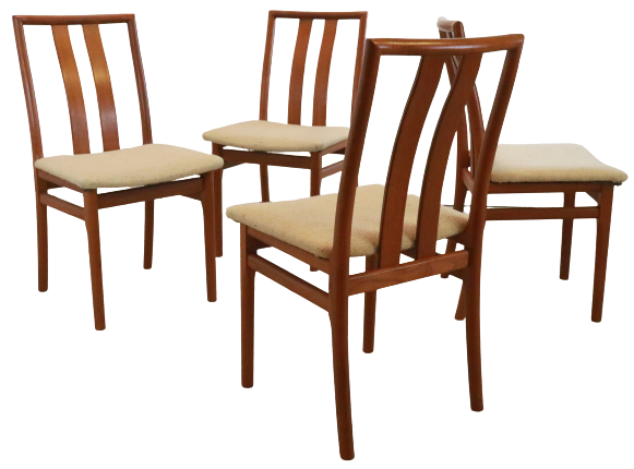 Set of 4 Danish design chairs 'Tuse'