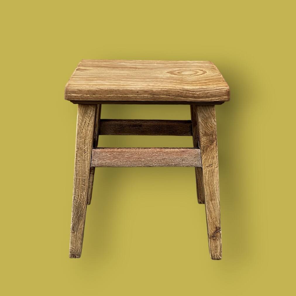 Rustic solid wood stool – brutalist spirit