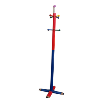 Children's pencil coat rack