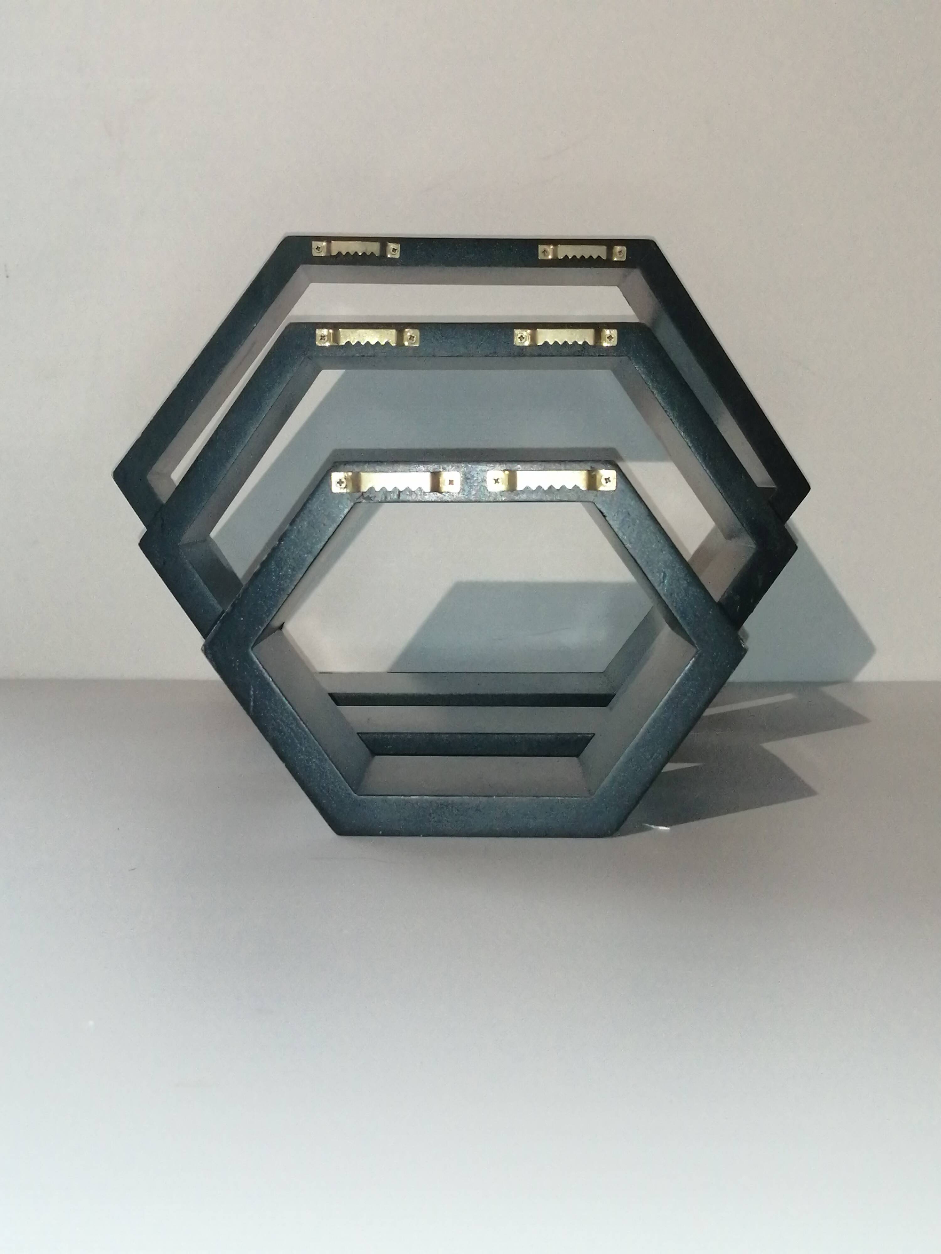 Set of 3 hexagonal nesting shelves design 80s vintage