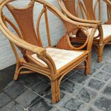 Set of 2 rattan armchairs with a bench.