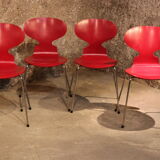 4 chaises Fourmi Arne Jacobsen par Fritz Hansen