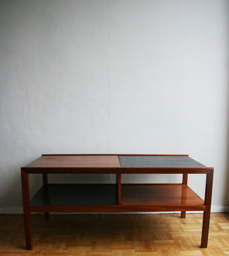 Table basse édition MacIntosh 1960