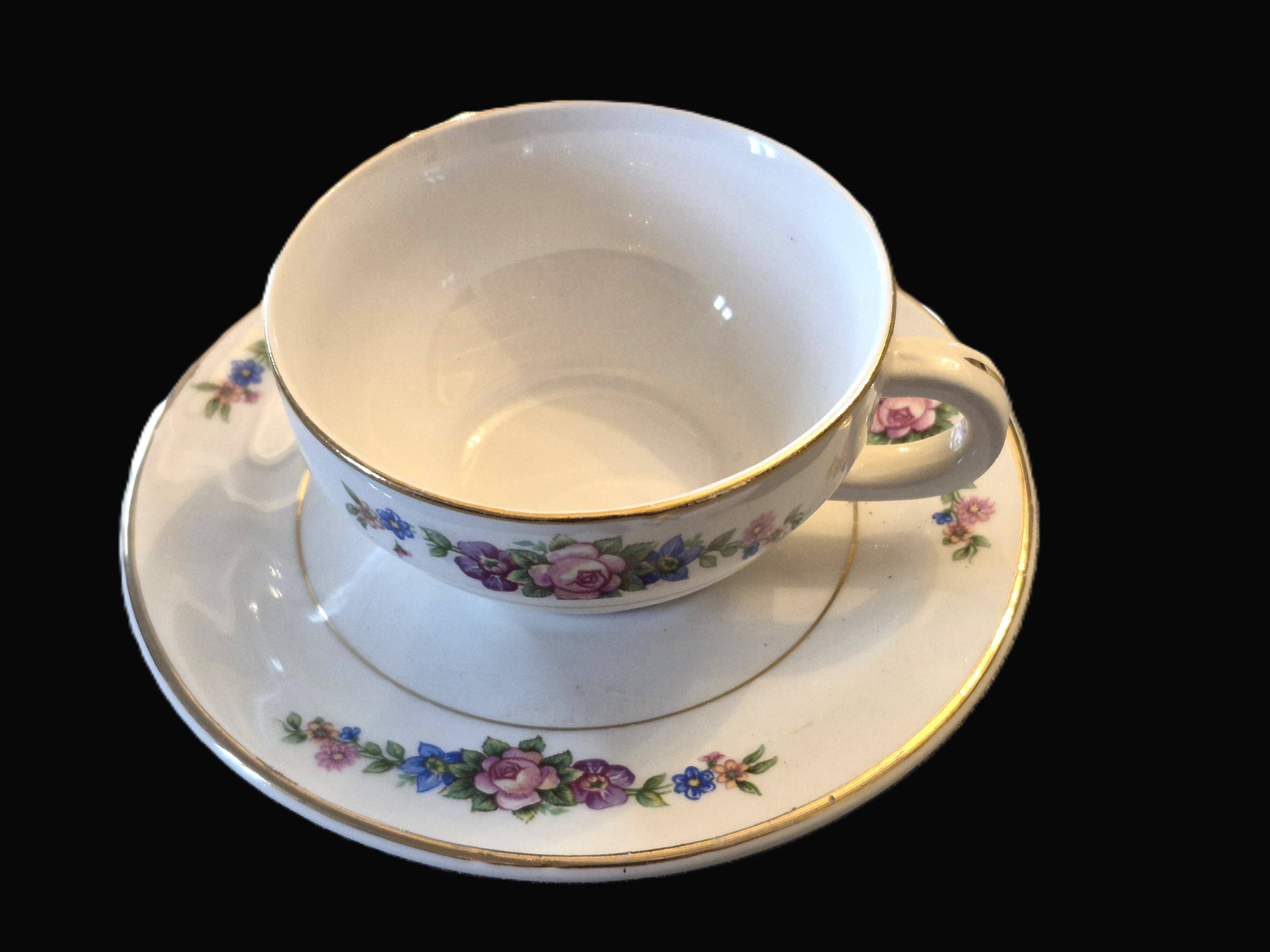Set of 10 vintage cups and saucers "Angola" – Moulin des Loups