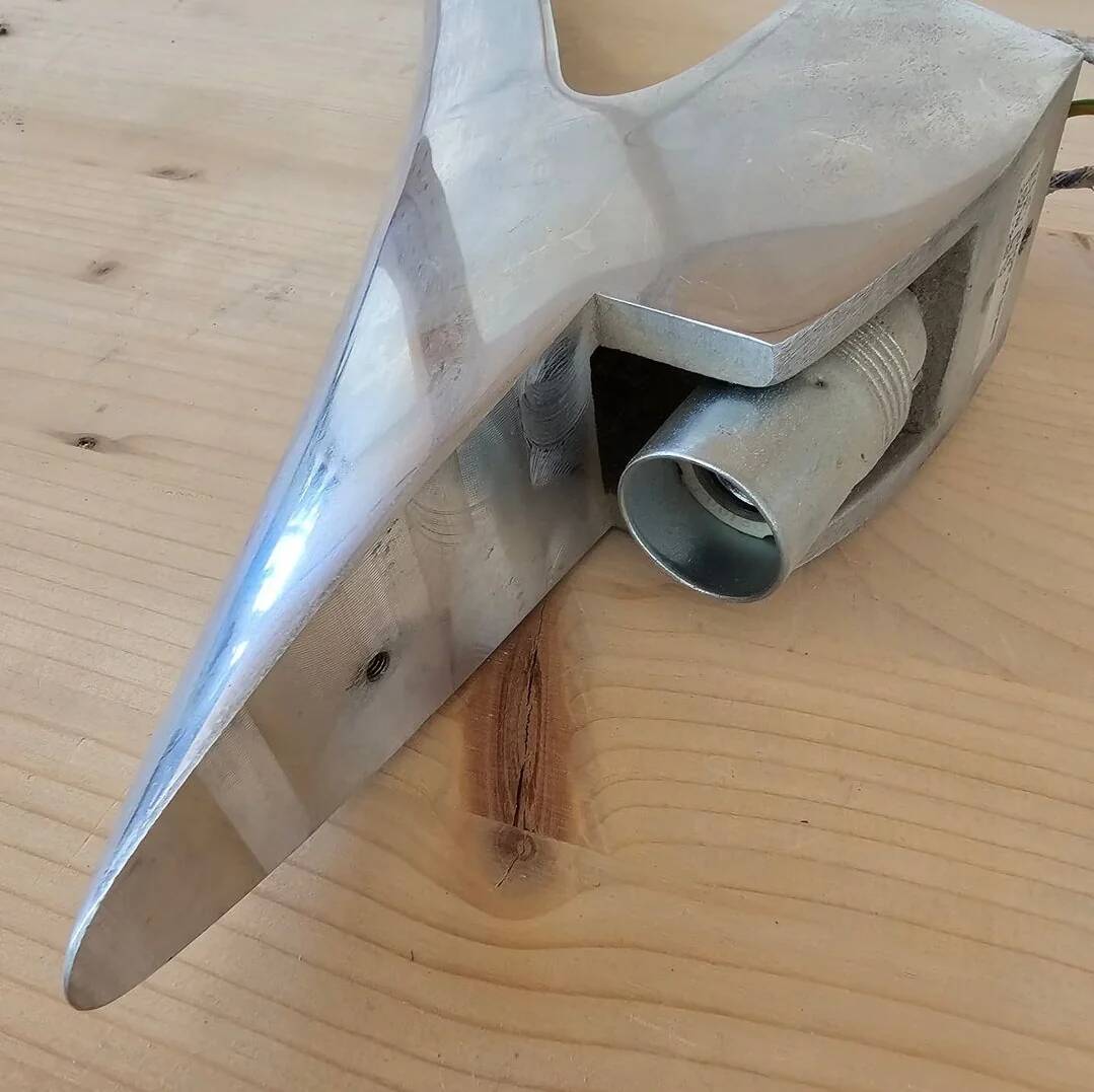 2 x wall sconces by Joan Auge for Taller Uno / model Alien / polished cast aluminum