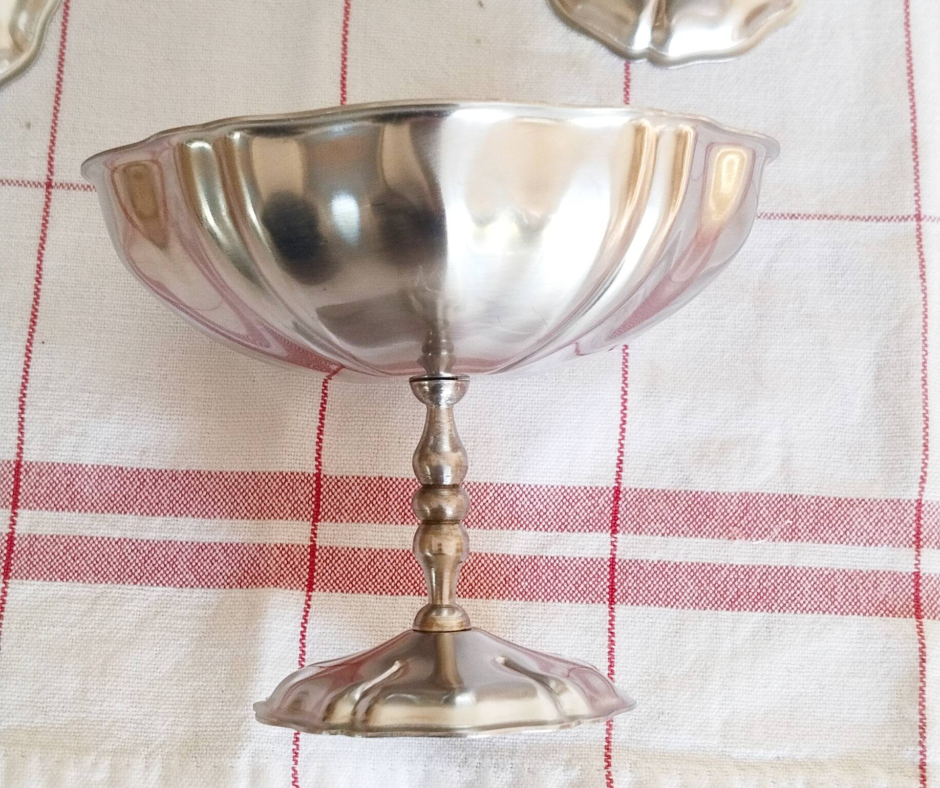 Set of 6 large ice cream cups, in 18/10 stainless steel (ref 17)
