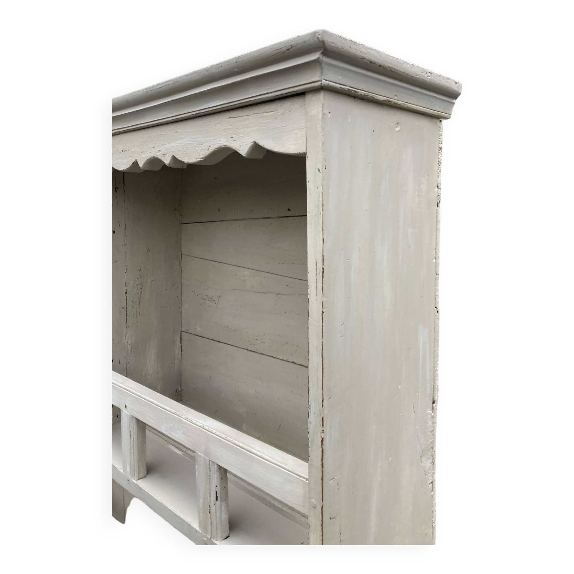 Painted Savoyard dresser.